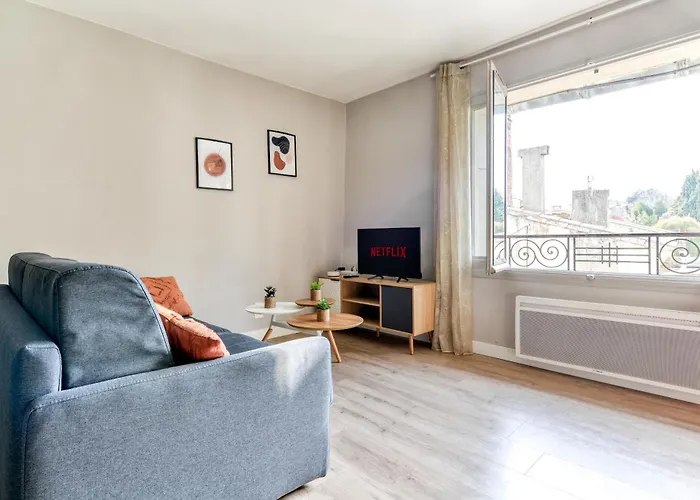 L'emeraude De La Cite - Netflix - Clim - Proche Cite * Carcassonne